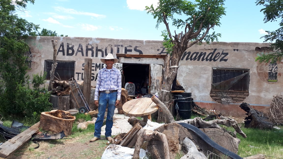 Visita al taller del artista Roberto Hernández en Colonia Cuauhtémoc.